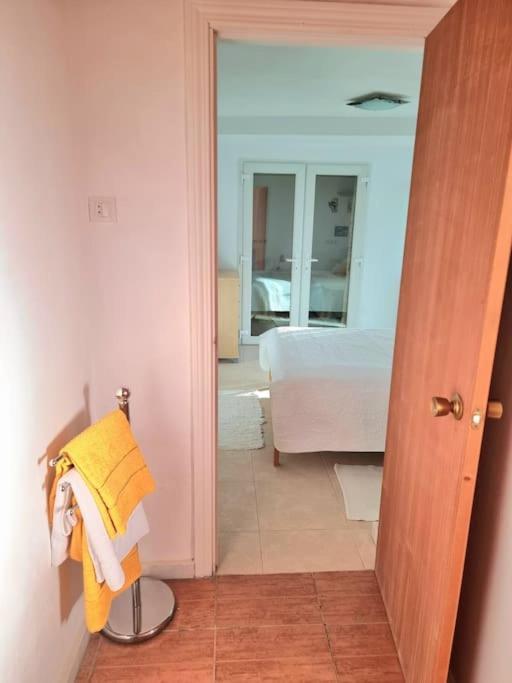 Apartment Swallows Nest Fines